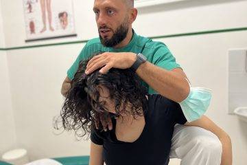 Manovra osteopatica cervico dorsale Centro osteopatico Roma